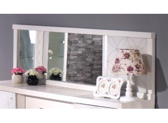 Прямоугольное настенное зеркало в гостиную Мира MIRA-10 белое